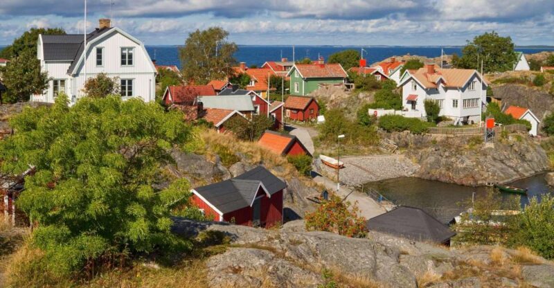 Stockholm Archipelago Boat Cruise, Gamla Stan Walking Tour - Why This Tour Offers Good Value