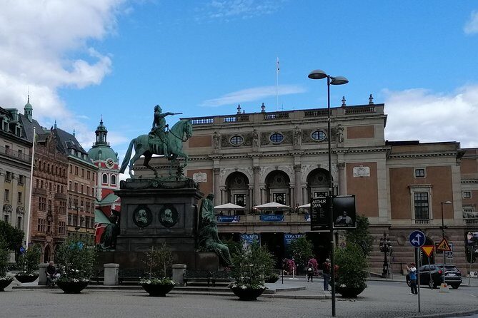 Stockholm: Modern City and Old Town, a Small Group Walking Tour - Who This Tour Is Best For