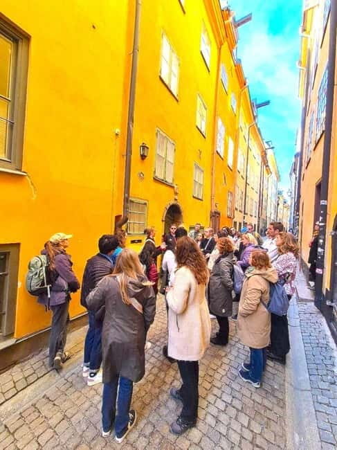 Stockholm: Old Town Walking Tour with Local Guide - Exploring Stockholm’s Old Town: A Guide to the Experience