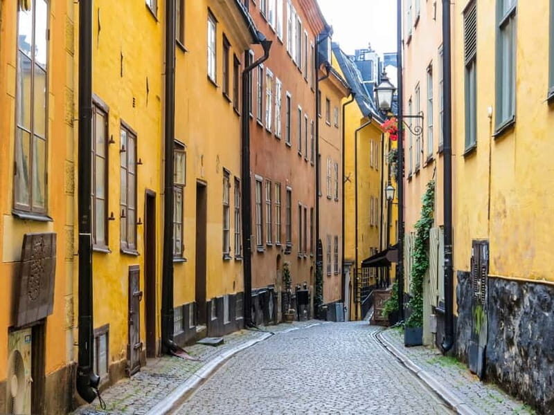 Stockholm Photoshoot Tour - Exploring Stockholm Through the Lens