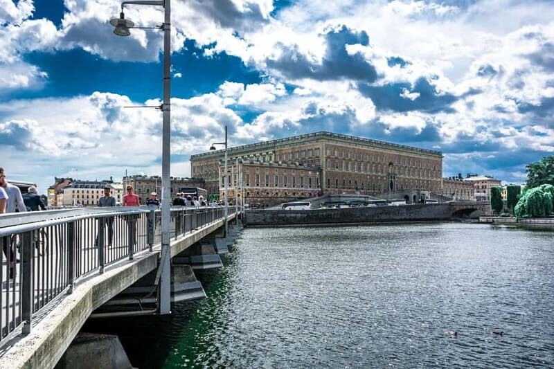 Stockholm Syndrome: 3-Hour Private Walking Tour - The Value of the Tour: What You Should Expect
