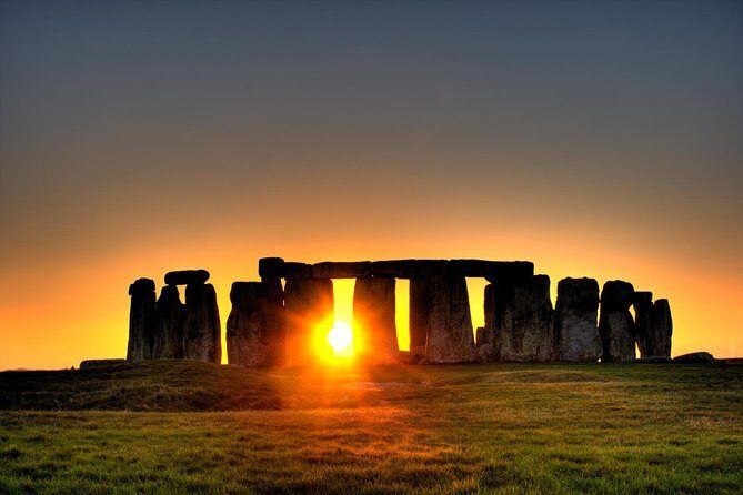 Stonehenge, and Avebury in One Day - Key Points