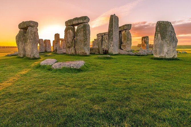 Stonehenge and Bath - Day Tour from Brighton - A Detailed Look at the Tour Experience