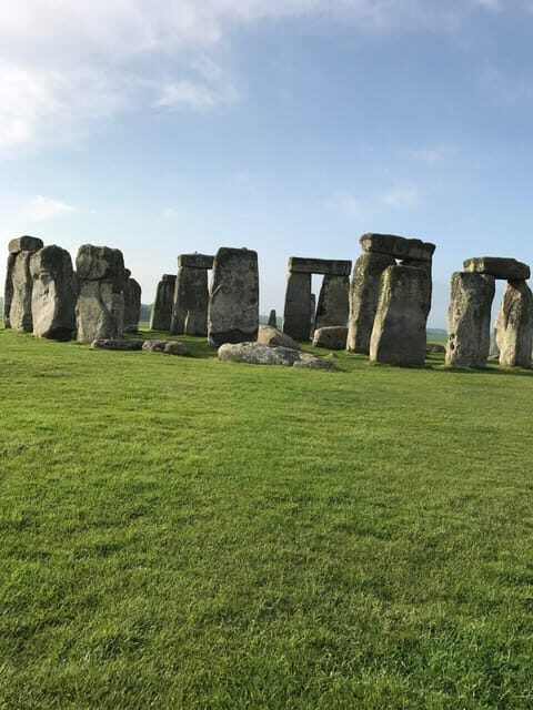 Stonehenge: App Guided Tour + Admission Included - An Authentic Visit to Stonehenge for Curious Travelers