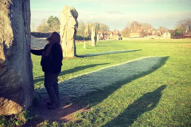 Stonehenge, Avebury,Cotswolds. Small group day tour from Bath - Frequently Asked Questions