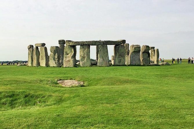 Stonehenge & Bath Day Tour from London including Admission - Practical Tips for the Trip