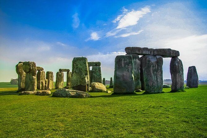 Stonehenge Morning Half-Day Tour from London Including Admission - Key Points