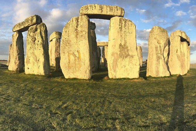 Stonehenge Private Car Tour with Driver Guide - FAQs