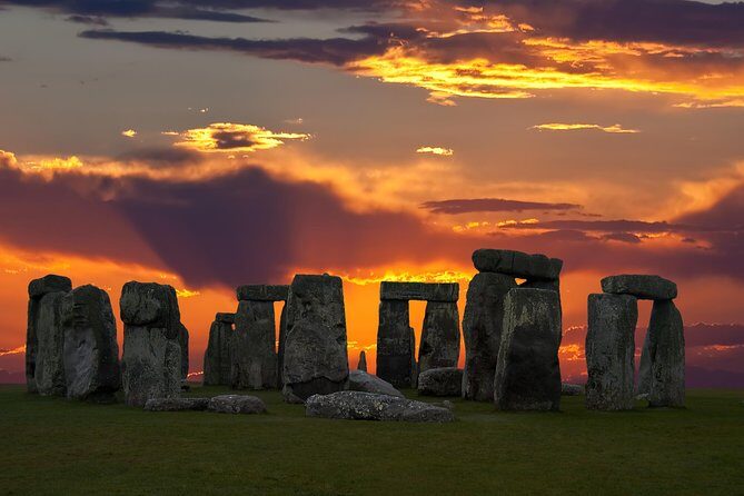 Stonehenge Summer Solstice Tour from London: Sunset or Sunrise Viewing - Who should consider this tour?