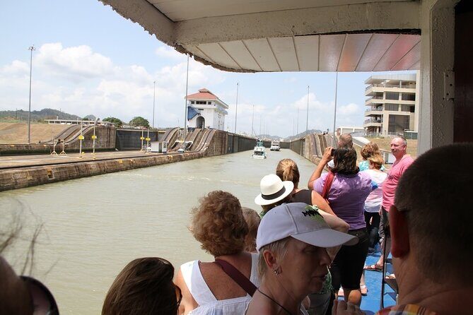Stopover in Panama: 3 Days / 2 Nights with Canal, City and Transfers - Key Points