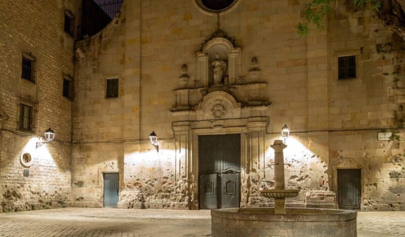 Stories, Legends and Mysteries of Barcelona - A Deep Dive into the Experience