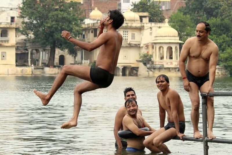 Stories of Udaipur: Ghats, Temples & Heritage Walk - Detailed Itinerary and What to Expect