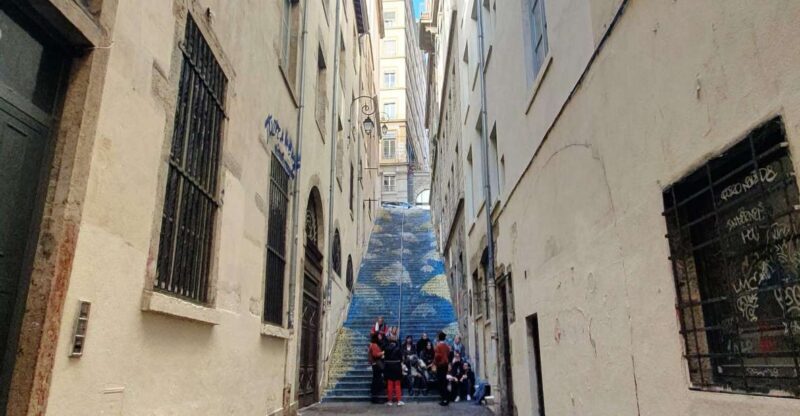 Storytelling tour of Croix-Rousse in French - Key Points