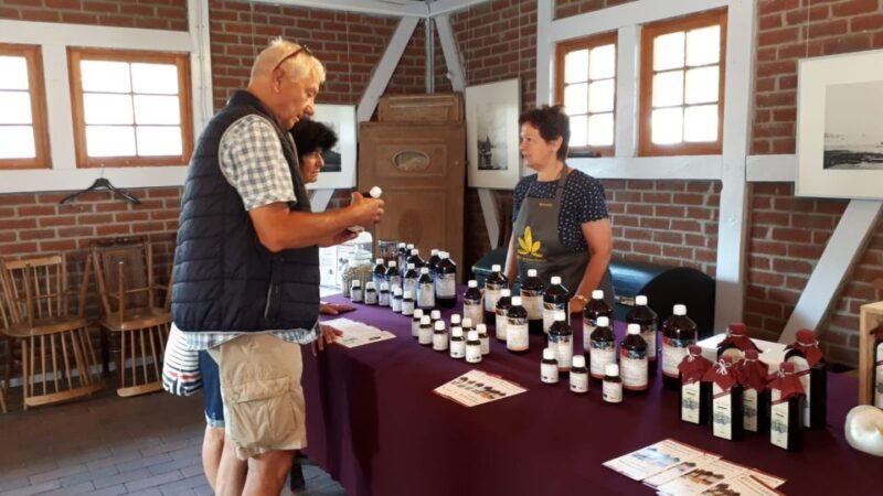 Stralsund: Factory Tour with Fermented and Organic Tastings - Why This Tour Works Well