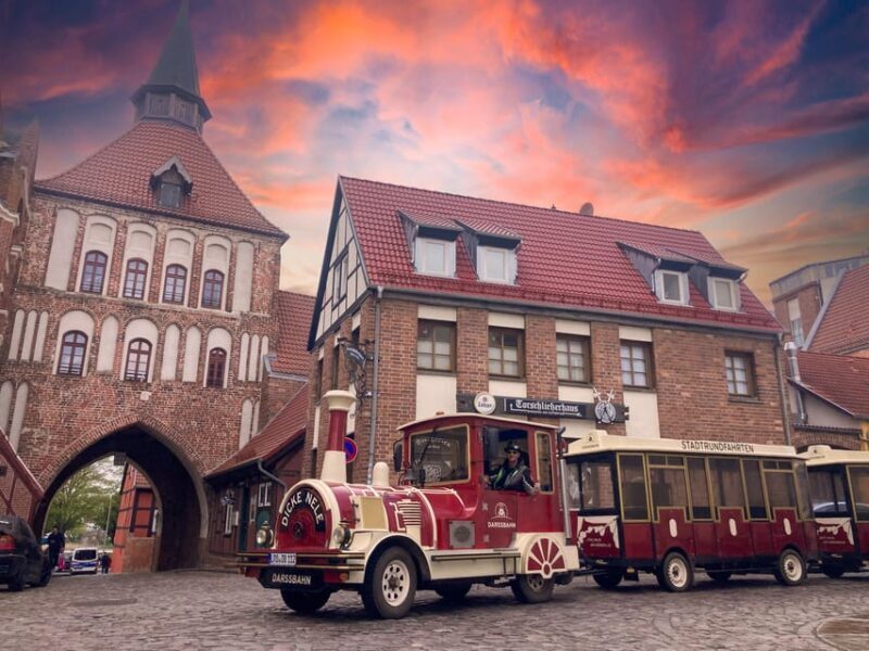 Stralsund: Stadtrundfahrt durch die historische Altstadt - Who Will Love This Tour?