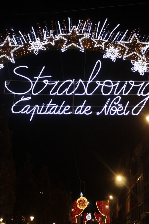 Strasbourg: Christmas Market by Night with Mulled Wine - FAQ