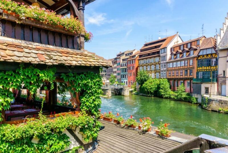 Strasbourg Food Tour: Food Lovers Guided Walk with a Local - Why This Tour Works Well