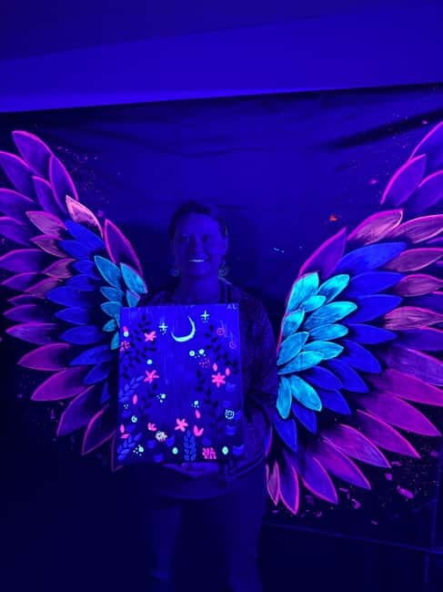 Strasbourg: Painting in the dark workshop with drinks - Final Thoughts