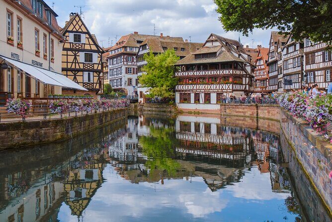Strasbourg Scavenger Hunt and City Highlights Walking Tour - Exploring the Itinerary: What’s Included and What You’ll See