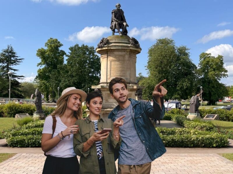 Stratford-upon-Avon: City Walking Tour & Exploration Game - Key Points