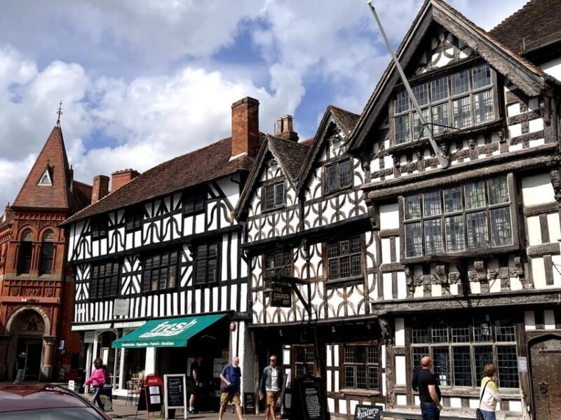 Stratford-upon-Avon: City Walking Tour & Exploration Game - Who Will Love This Experience?