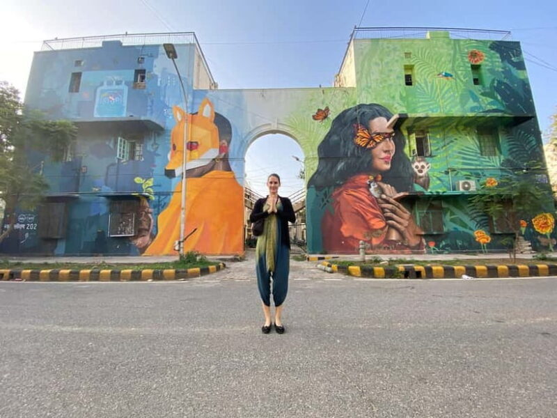 Street Art Walk & Lodhi Gardens with Chai & Food - Discover Delhi’s Artistic and Historic Side: Street Art Walk & Lodhi Gardens with Chai & Food