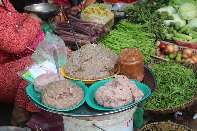 Street Food Tasting Tour including Dinner - A Closer Look at the Food Tasting Tour