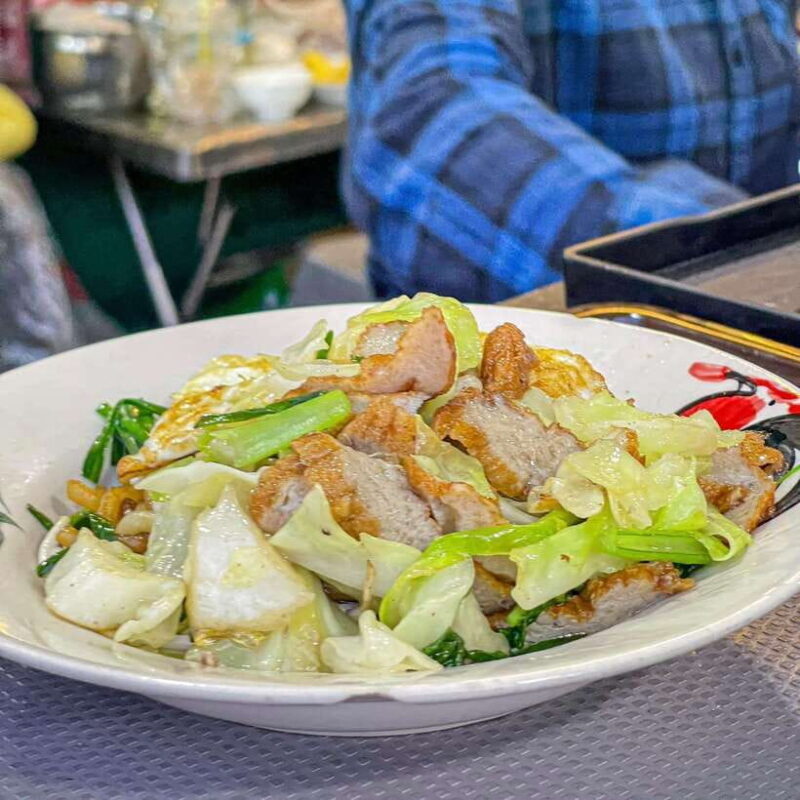 Street Food Tour and Phare Circus with Tuk-Tuk Transfers - Frequently Asked Questions