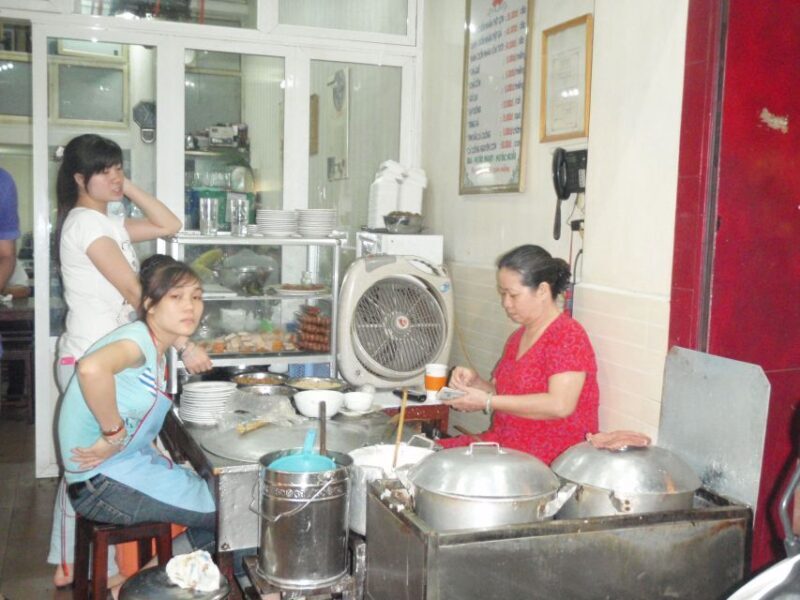 Street Food Tour Hanoi and Train Street Experience - Frequently Asked Questions