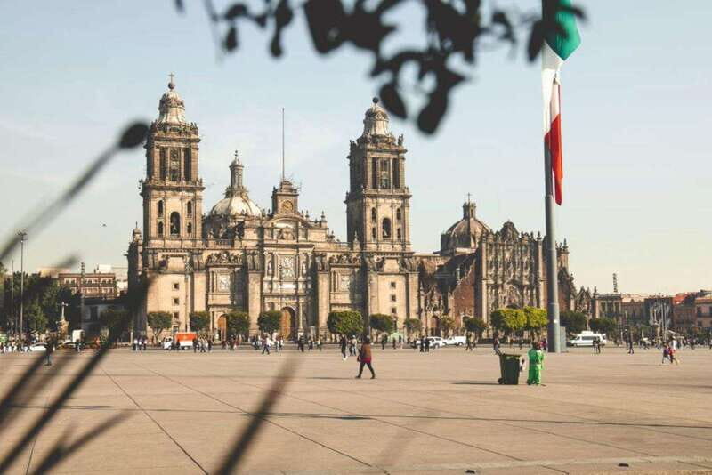 Street Food Tour Mexico City: Local Flavors and History - Who Would Love This Tour?