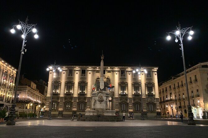 Street food tour of Catania by night - The Itinerary in Detail