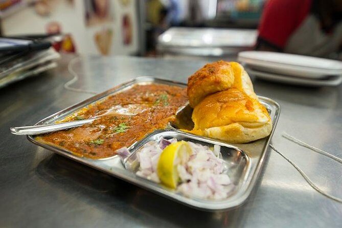 Street Food Tour:Listed in the 20 best food tours by The Guardian - The Authenticity & Value of the Experience