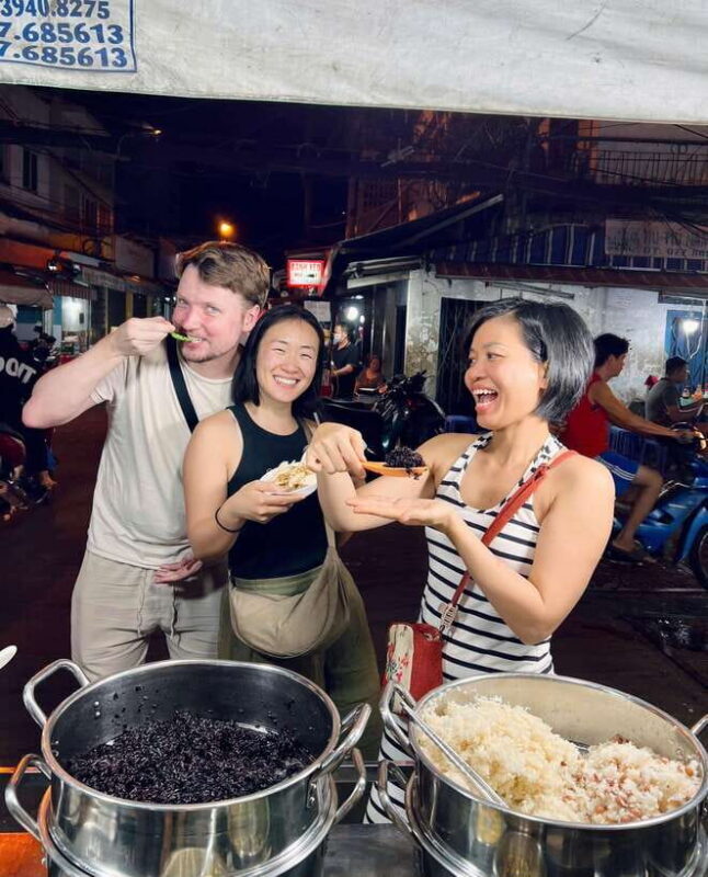 Street Food Walking Tour with a Cooking Instructor - Key Points