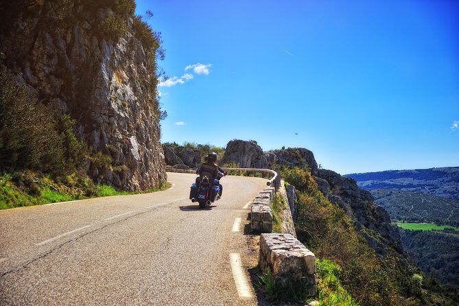 Stroll on a Harley Davidson, Full day passenger duet with your guide - Who Is This Tour Best For?