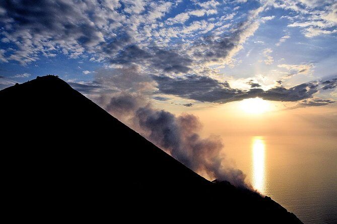 Stromboli: sunset trekking to Sciara del Fuoco - Ashàra - An In-Depth Look at the Stromboli Sunset Trek