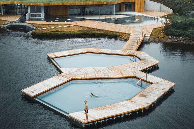 Stuðlagil Canyon and Vök Baths Day Tour - FAQs