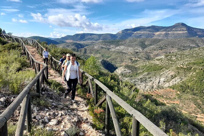 Stunning Hike around Buseo reservoir - Exploring the Buseo Reservoir Hike: An In-Depth Look
