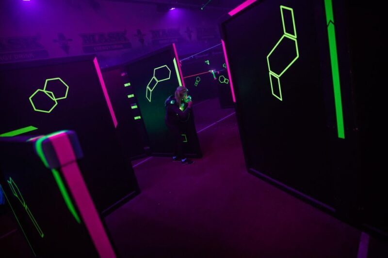 Stuttgart: Indoor Lasertag Experience - A Closer Look at the Stuttgart Indoor Lasertag Experience