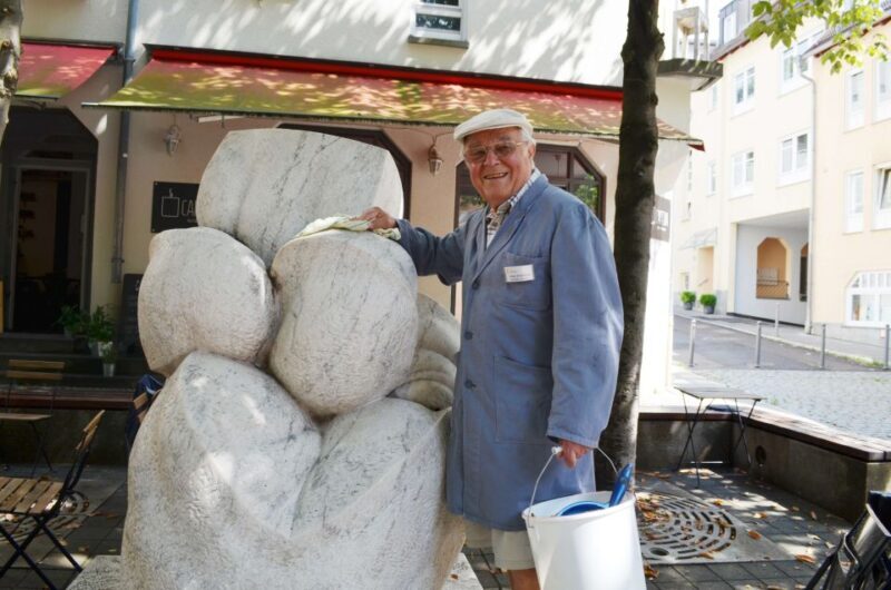 Stuttgart: "Kehrwoche" Tour in Swabian - Exploring Stuttgart’s Quirky Side: The "Kehrwoche" Tour