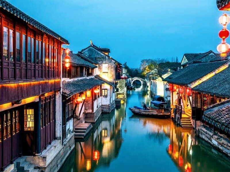 Su Zhou and Zhou Zhuang Water Village Day Tour - Discovering China’s Quiet Corners: The Suzhou and Zhouzhuang Water Village Day Tour
