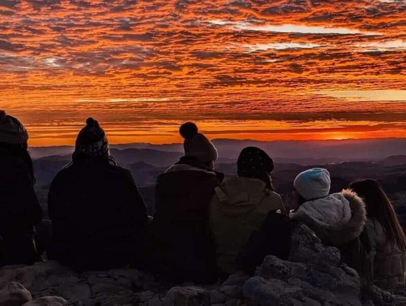 Sucre: Sunrise, the Crater de Maragua and old Cave Paintings - Key Points