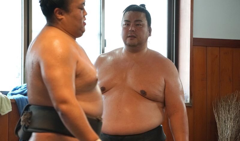 Sumo Stable Intimate Morning Practice with Expert Guide & Lunch - Is the price worth it?