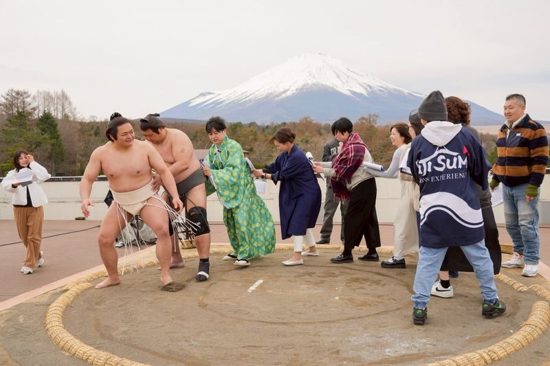 Sumo Wrestling Experience with Mt. Fuji View | Live Show at Yamanaka - Arriving at Fujitaya Building