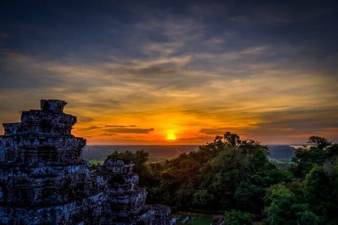 Sun Set in Angkor Wat, explore Bayon, Ta Prohm & Street Food - Final Thoughts