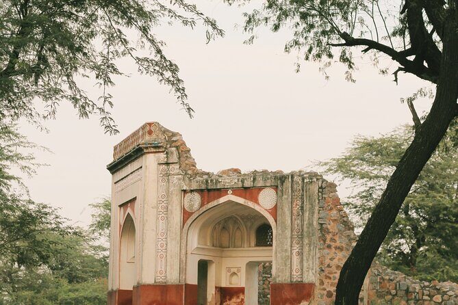 Sunder Nursery Delhi's Heritage Garden Walk Tour - Exploring Delhis Hidden Green Space: The Sunder Nursery Experience