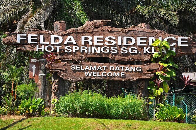 Sungkai Hot Springs & Nature Park Tour from Kuala Lumpur - What to Expect During Your Visit