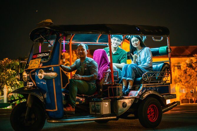 Sunlight or Moonlight: Chiang Mai City Tuk Tuk Tour - FAQs