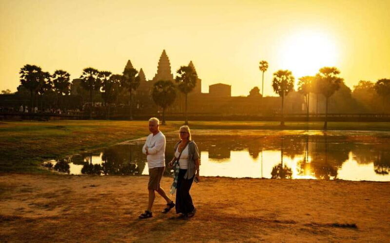 Sunrise at Angkor Wat and Full day with Fascinating Temples - Who Should Consider This Tour?