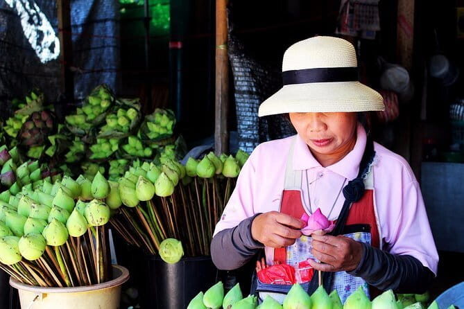 Sunrise blessing walk towards famous temple with fruit and flower donation - Why This Tour Offers Good Value