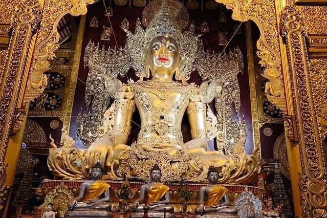 Sunrise blessing walk towards famous temple with fruit and flower donation - FAQ